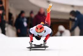 女球迷采访：爱着海因克斯的拜仁铁粉，她即将踏上高考的考场